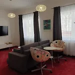 Piano & Penzion