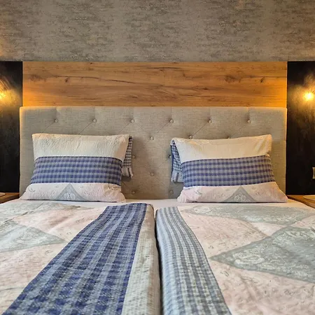 Guest house Piano & 3*